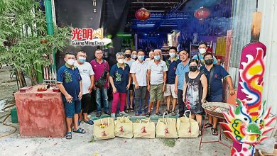 Photo of 五六條路陰靈殿送暖 230物資捐9單位