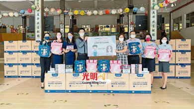 Photo of 標緻全球防疫及減輕書包計劃 捐光華小學8.8萬元物資