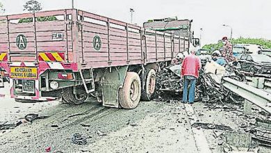 Photo of ELITE大道羅里連撞4車 1轎車司機夾困受傷