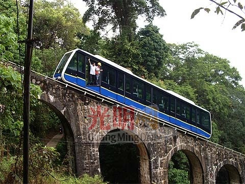 陳瑞興是升旗山第3代纜車的首名乘客，他一生難忘。