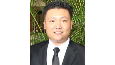 Photo of 陳亞枝教育基金副財政 吳祠竣 PKT