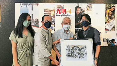 Photo of 偕兒女展現3城風貌 邱昌仁聯辦水彩畫展