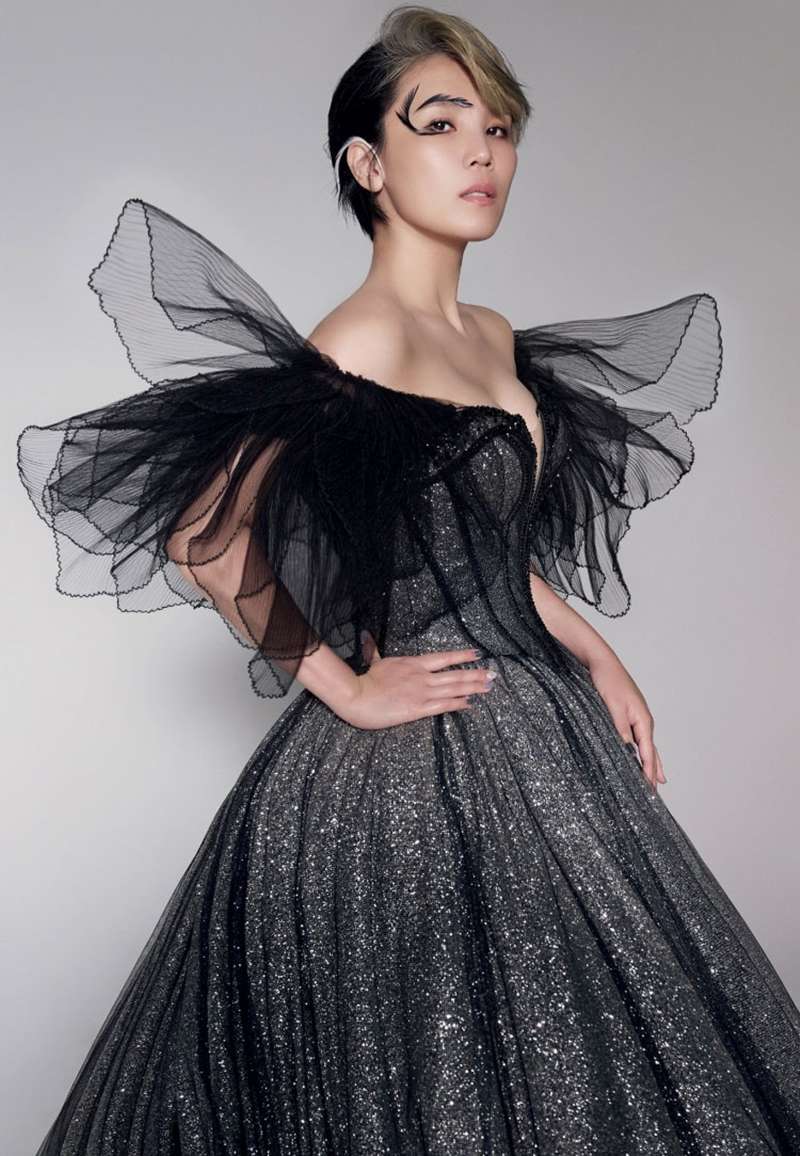 “鐵肺女王”封號的馬來西亞歌手李佳薇