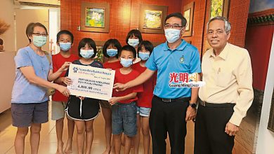 Photo of 馬佛教發展基金會 20萬資助333中小學生