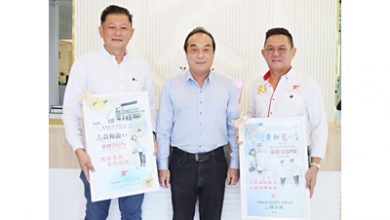 Photo of 陳詠隆陳泳昌親訪國建築總部 祝賀黃和龍榮膺DSPN勳銜