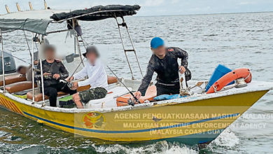 Photo of 出海釣魚遇截查 漁船無證 5人被扣