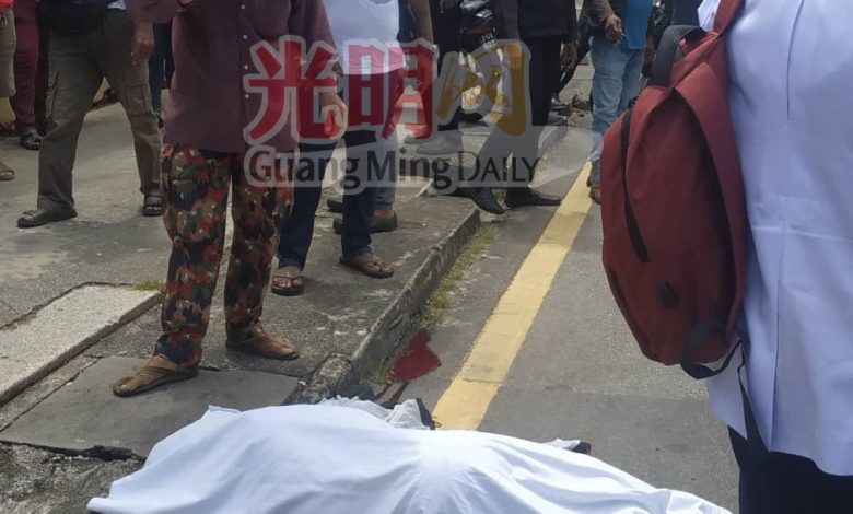 李碧華當場身亡。