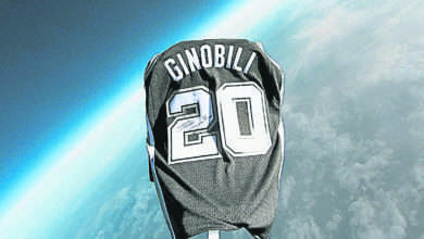 Photo of 【美國職籃】用零壓力氣球來致敬 吉諾比利球衣上太空