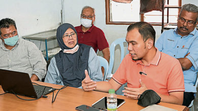 Photo of 解決萬宜花園閃電水災 謝瑞詹與居民對話商討