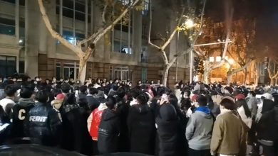 Photo of 鬆綁封控亂象多 南京武漢爆發學生抗議