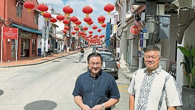 Photo of 800粒大紅燈籠高掛 雞場街辦廟會迎新