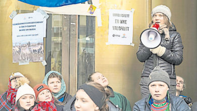 Photo of 環保少女抗議風力電場   封堵挪威能源部入口