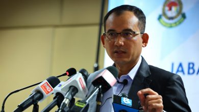 Photo of 疑與販運人口集團串謀  4移民局官員被捕