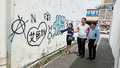 Photo of 甲街牆公設遭亂繪 駱慧茹建議提供塗鴉牆