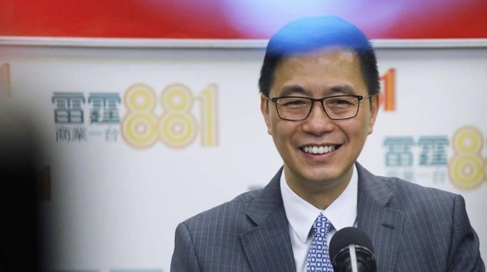 港文化體育及旅遊局局長楊潤雄發文恭賀楊紫瓊