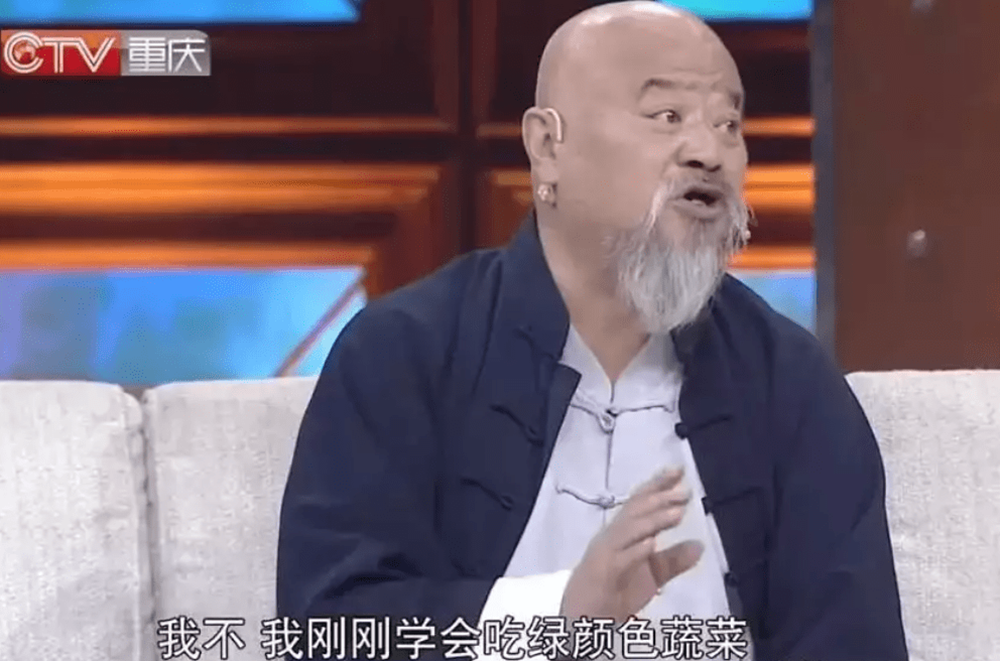 李琦常年不吃青菜，很難做到營養均衡，一直到60歲後，李琦才開始註重蔬菜營養，學著去吃青菜。