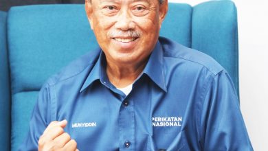 Photo of 慕尤丁否認被捕 證實明赴反貪會錄供