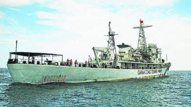 Photo of 仁愛礁海域近距離攔截 中海警船菲艦艇險相撞