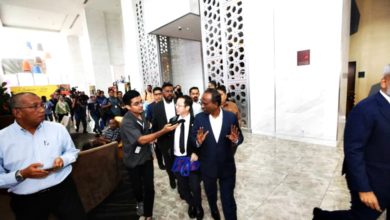 Photo of 反貪會查官員涉收賄 人資部長否認住家被搜