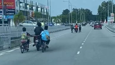 Photo of 蚊子腳車黨新花招！ 由飆摩多黨“一拖二”在路上奔馳