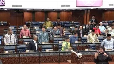 Photo of 反對黨起哄促記名投票不成功  抗議國會議程表僅剩2法案