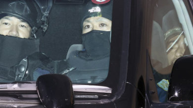 Photo of 刺殺1女又朝警開鎗釀4死  日本小鎮議長兒自曝：因為我想殺！