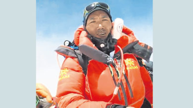 Photo of 破紀錄樂此不疲  最強雪巴人28度登頂珠峰
