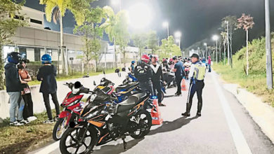 Photo of 2地區飆車擾民 警扣4摩多開107罰單