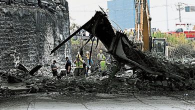 Photo of 美費城州際公路高架坍塌  清除瓦礫發現一遺體