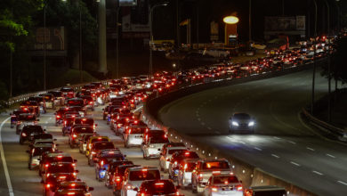 Photo of 哈芝節連假回鄉  加叻大道昨午夜大塞車