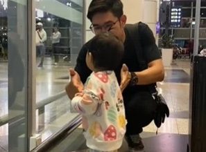 Photo of 女兒機場與父團聚惹哭網  “她幾乎認不出自己的父親”