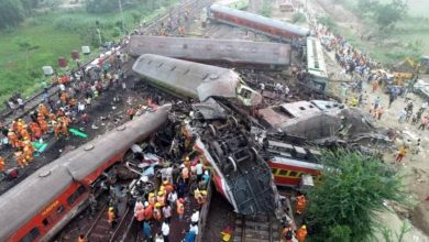 Photo of 印度火車事故原因曝！ 3火車5分鐘內連環撞  軌道全是血