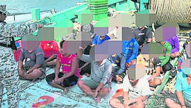 Photo of 無證件海上作業 19外籍漁民連船被扣