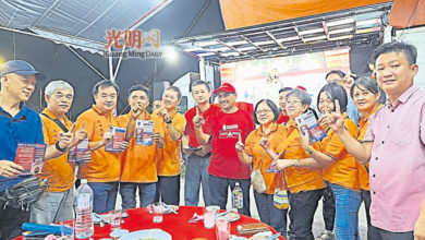 Photo of 【丹那烈李仙姑娘聖誕千秋晚宴】分享兒時蹓躂戲院往事 羅西迪盼獲鄉親支持