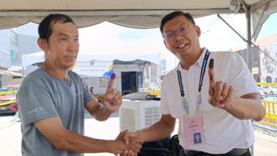 Photo of 趕在光大Landskap B投票站關閉前  2人順利投下選票
