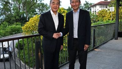 Photo of 新加坡外長會晤王毅 中外交部：兩國加快全面恢復直航
