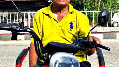 Photo of 中風老伯騎三輪車4公里   “只要有力氣就去投票”