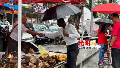 Photo of 古瑪瑞山冒雨謝票