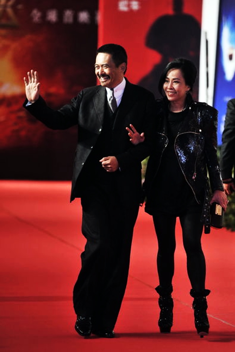 兩人結褵36年依舊恩愛如初，是演藝圈的糢範夫妻。