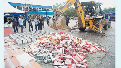 Photo of 總值逾21萬煙酒礦機 雪警銷毀結案證物