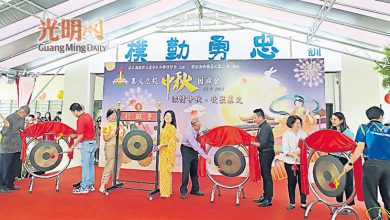 Photo of 【慕義總校中秋園遊會】慕義籌募15智能一體機  鄭泳潔吁民眾慷慨解囊
