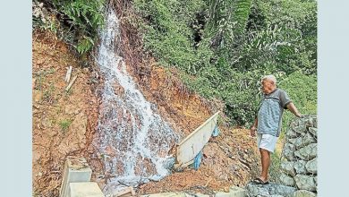 Photo of 蘇南山瀑布消失了 打卡點竟是水管破裂