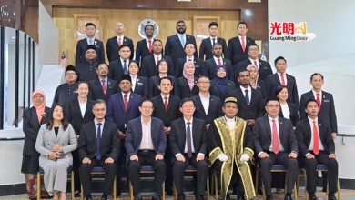 Photo of 22名新任威省市議員宣誓  10名舊人12名新人2名從缺