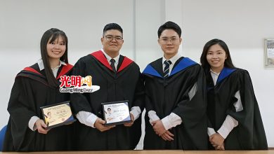 Photo of 【南華醫院護士學院畢業典禮】懂護理知識會更方便  女子報讀護士照料婆婆