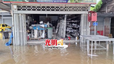 Photo of 吉北日得拉丹納美拉街場  今午豪雨後水災