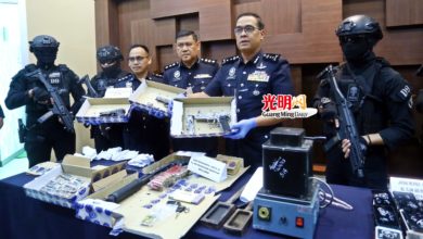 Photo of 單槍匹馬3分鐘內洗劫金店  警逮3人偵破7宗搶劫案