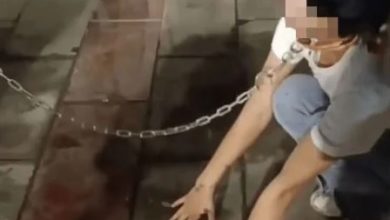 Photo of 頸套鐵鏈被拖上街當“遛狗”還開直播 2網紅被警逮捕拘10天