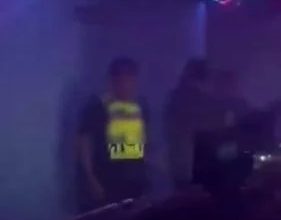 Photo of 娛樂中心“藏”店屋內  警逮捕21外籍男女
