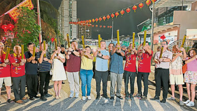 Photo of 相公園蓮花宮 掛紅燈籠迎新春