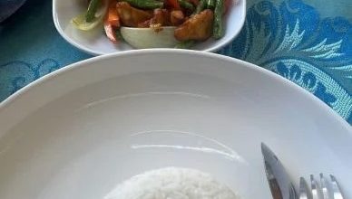 Photo of 交怡黃姜炸雞飯+冰開水RM24   網：天堂來的雞嗎？